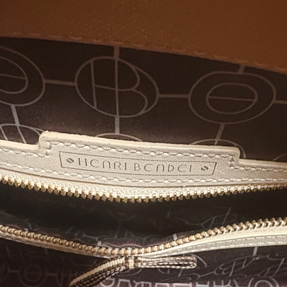 Henri Bendel brown leather - Picture 4 of 5